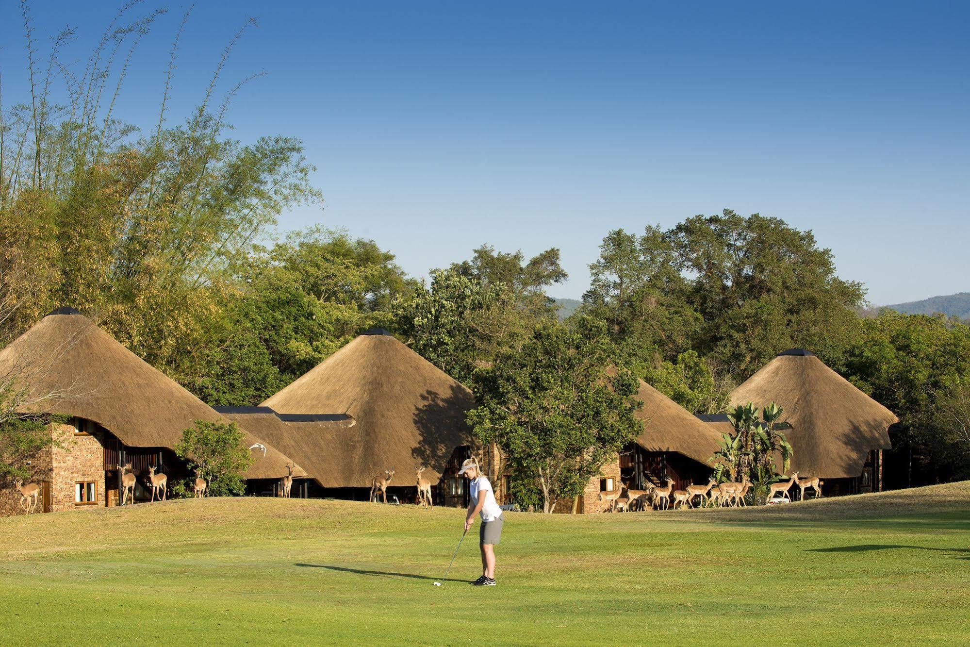 Kruger Park Lodge Хейзивю Екстериор снимка