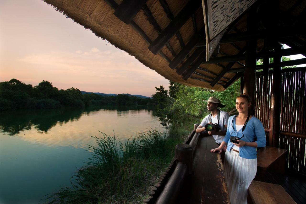 Kruger Park Lodge Хейзивю Екстериор снимка